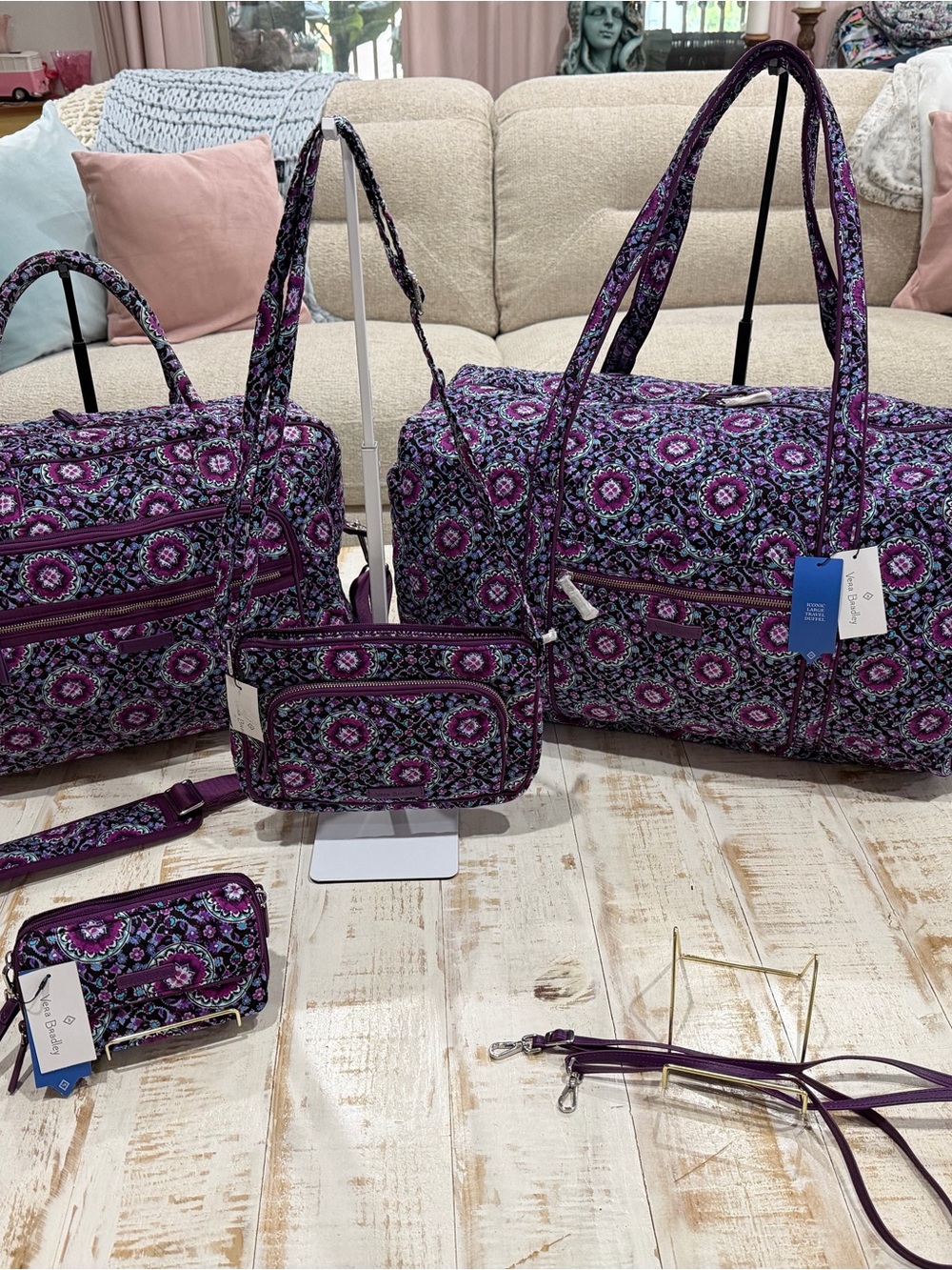 Vera Bradley Duffel Iconic Large Travel Duffel Carry On Purple Lilac Medallion - Picture 11 of 11
